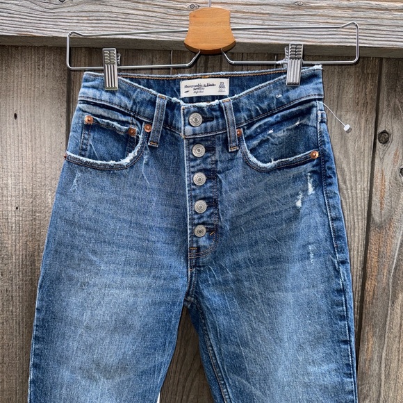 Abercrombie & Fitch The Skinny High Rise Jeans Size 23 - Picture 4 of 11